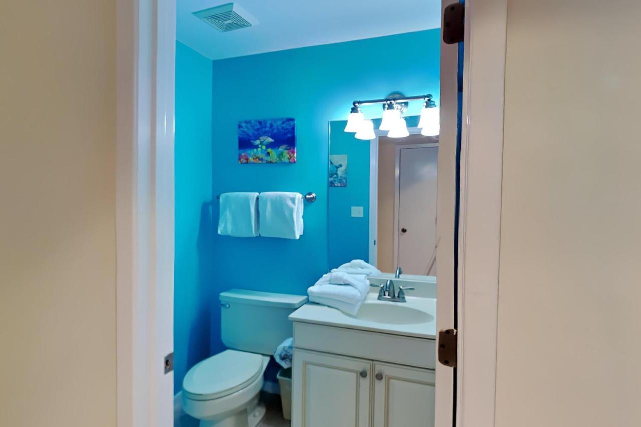 Edgewater 2209